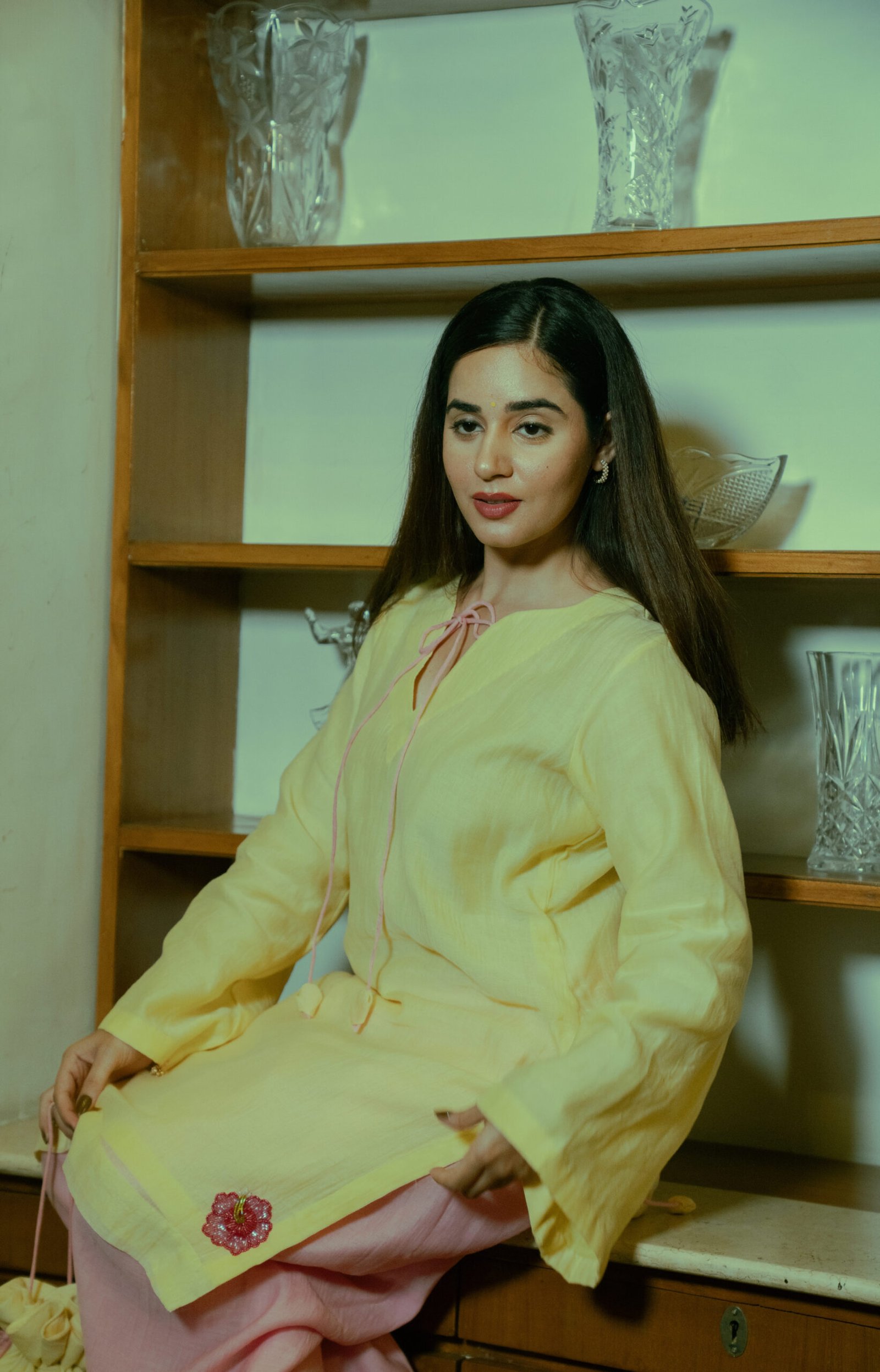 Gulabi Dori